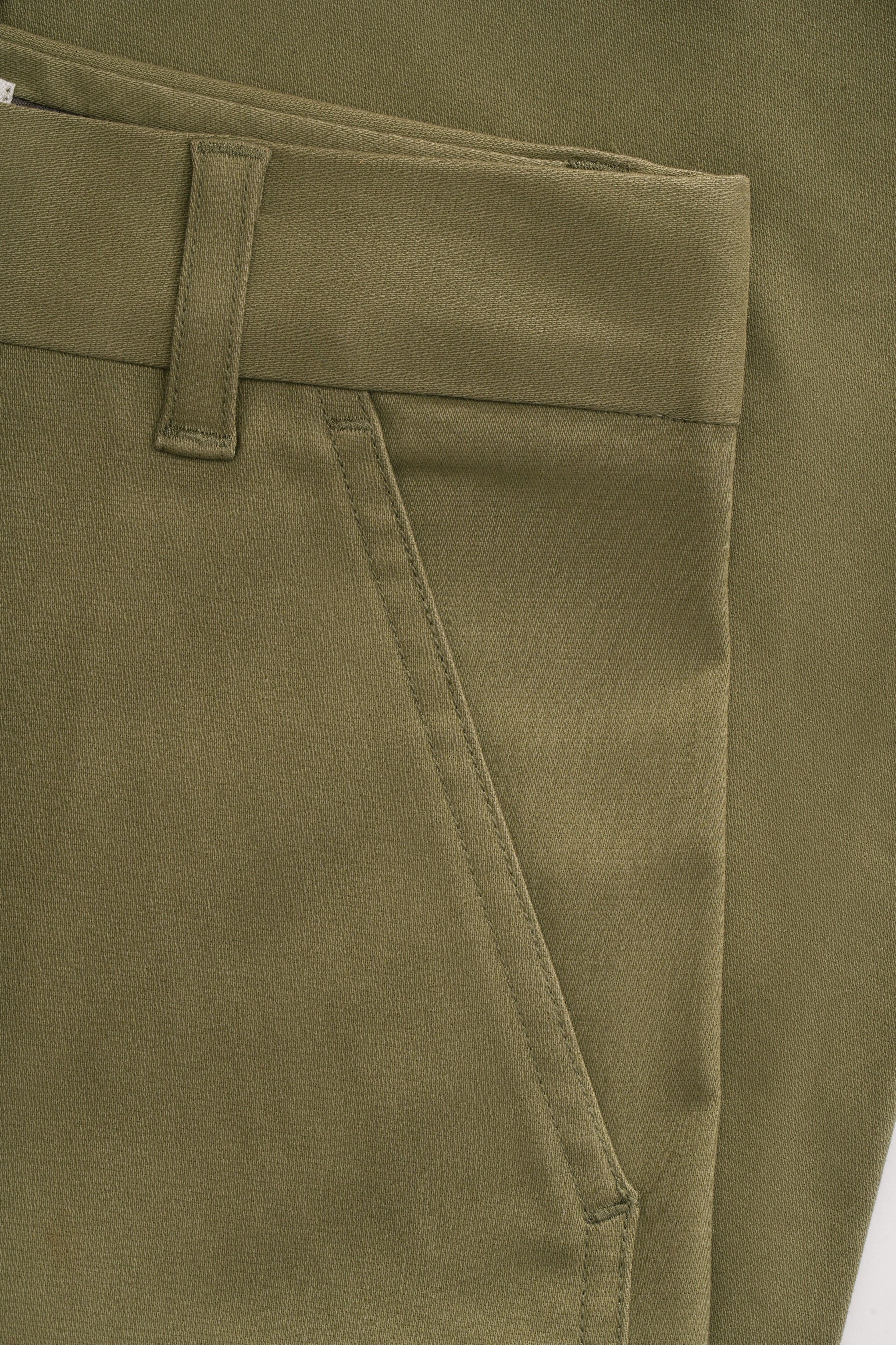 Cropped Length Barrel Pants