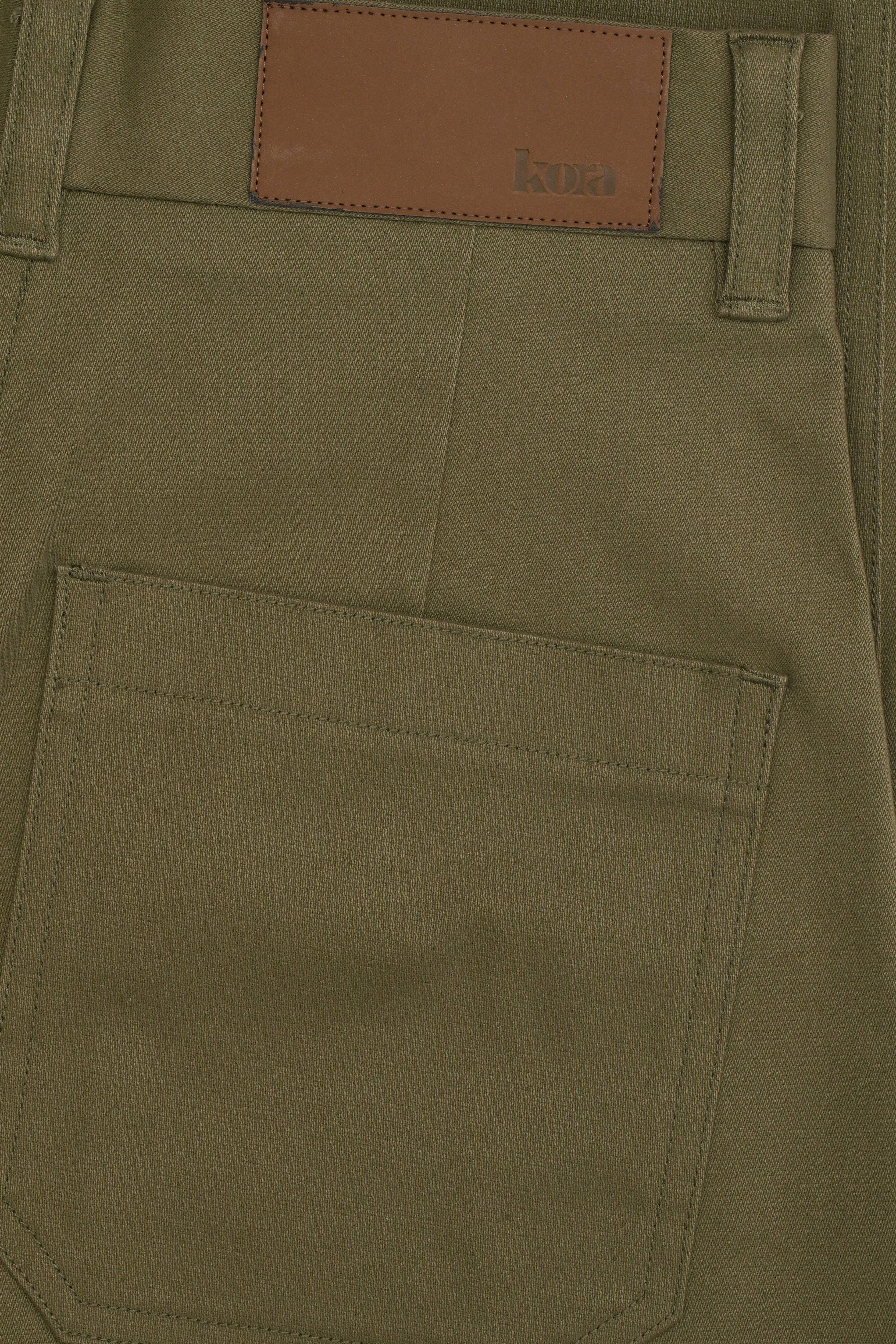 Cropped Length Barrel Pants
