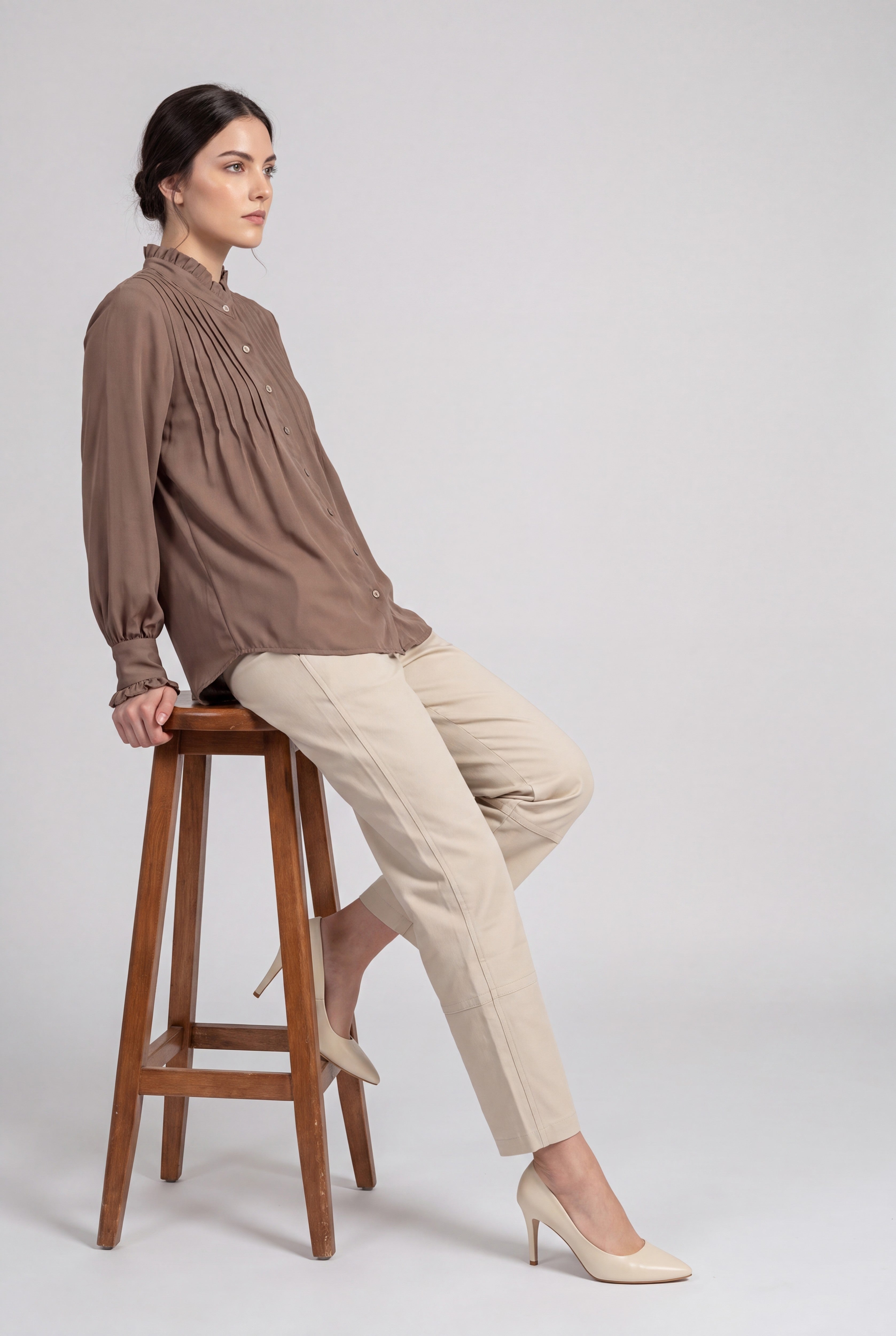 Cropped Length Barrel Pants