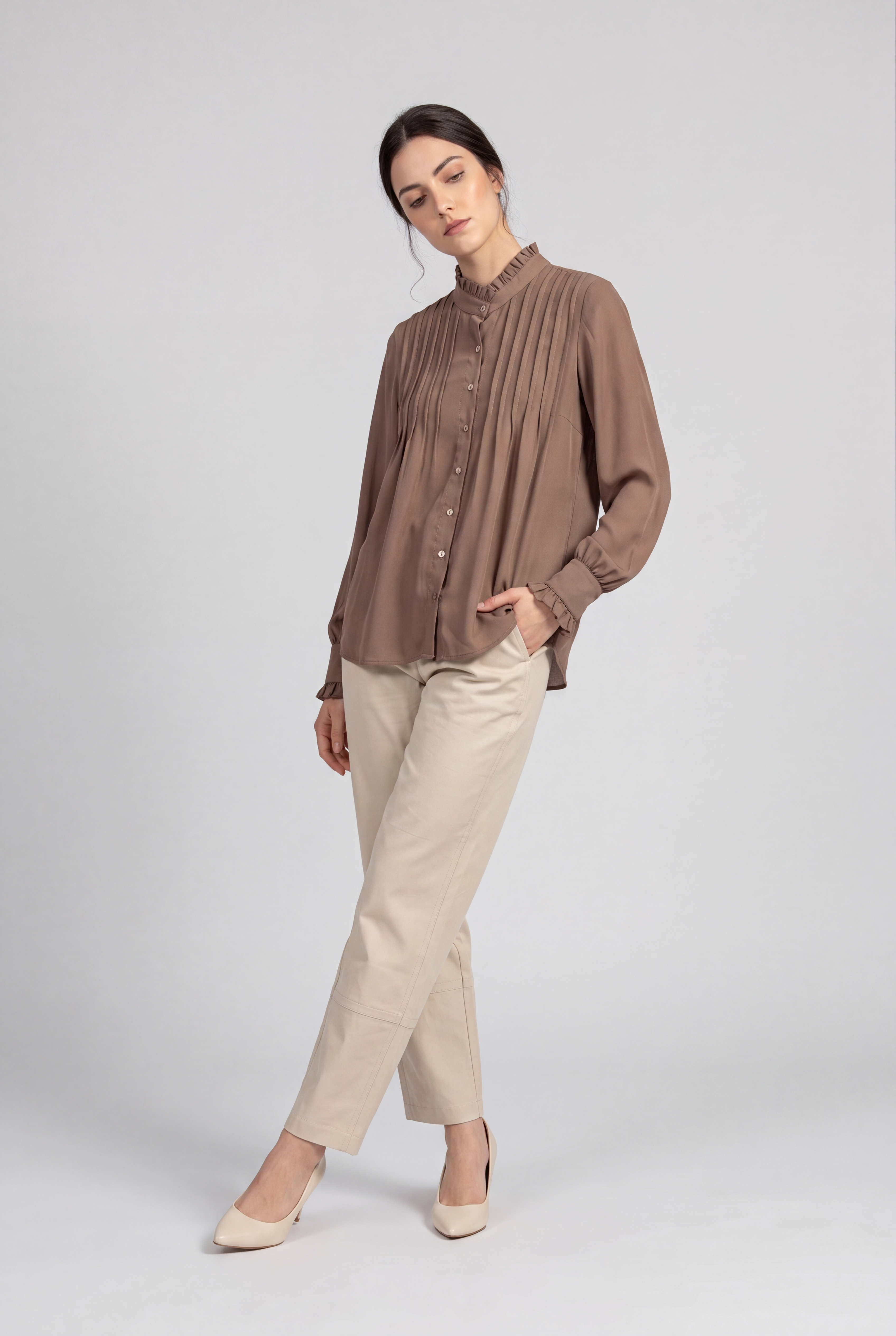 Cropped Length Barrel Pants