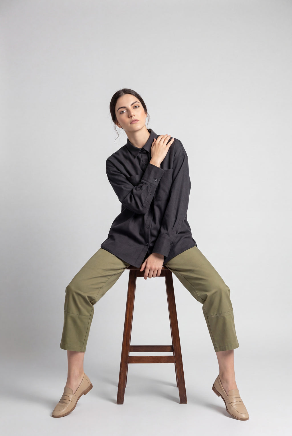 Cropped Length Barrel Pants
